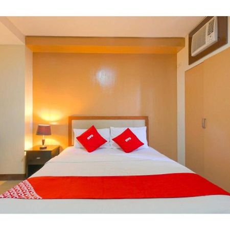 Oyo 769 Poblacion Suites Polaris Μακάτι Εξωτερικό φωτογραφία