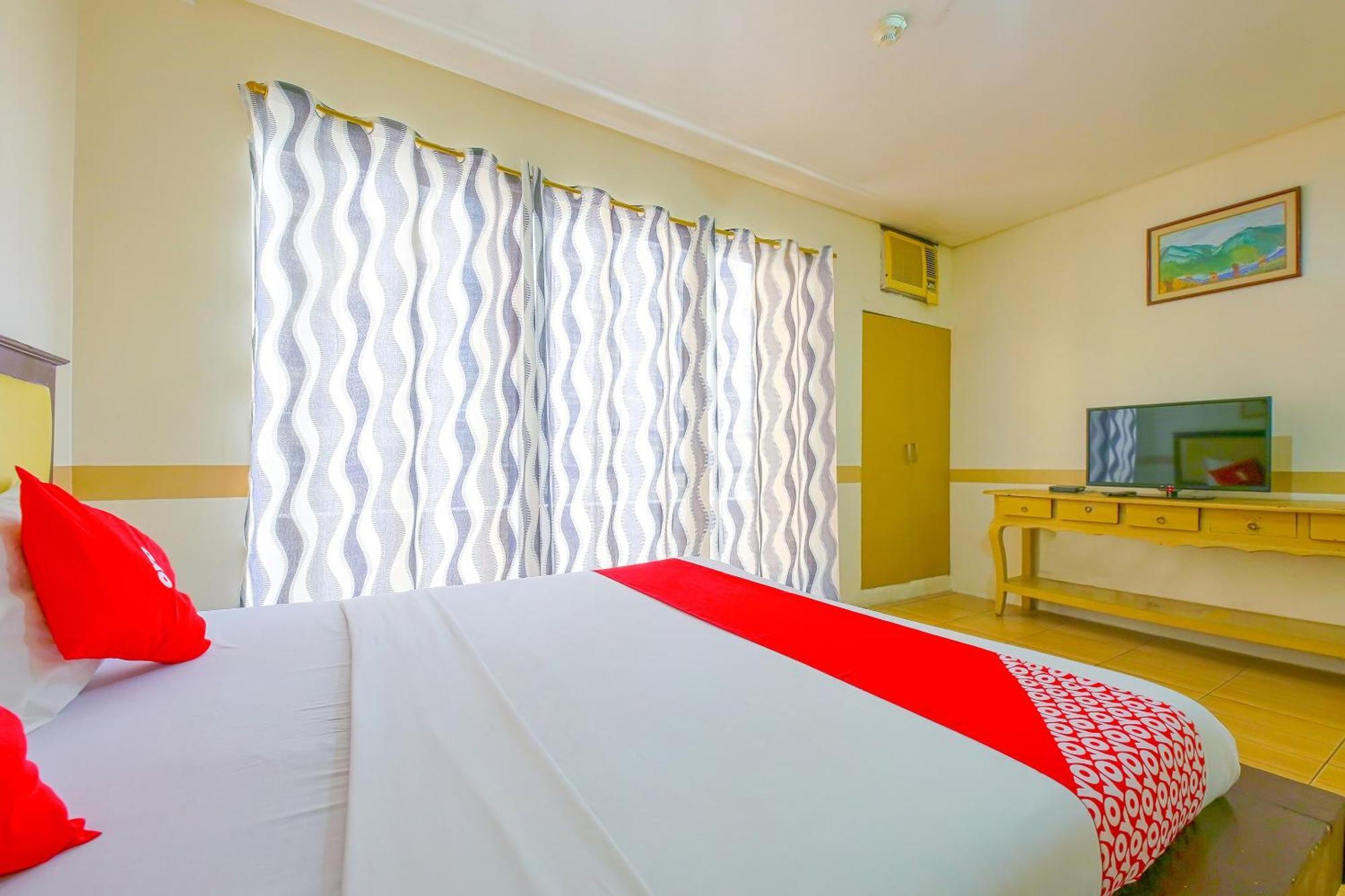 Oyo 769 Poblacion Suites Polaris Μακάτι Εξωτερικό φωτογραφία